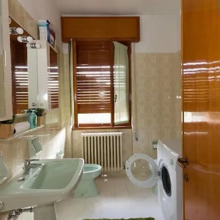 Rainbow House Hotel