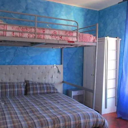 Rainbow House Hotell Esino Lario