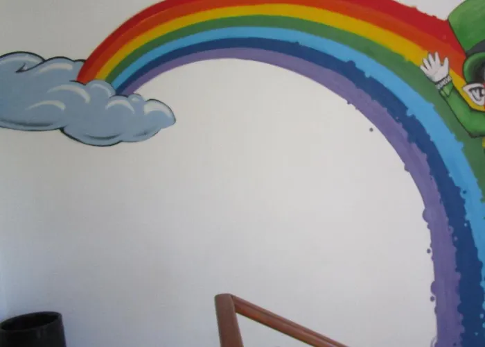 Rainbow House Ξενοδοχείο 2*