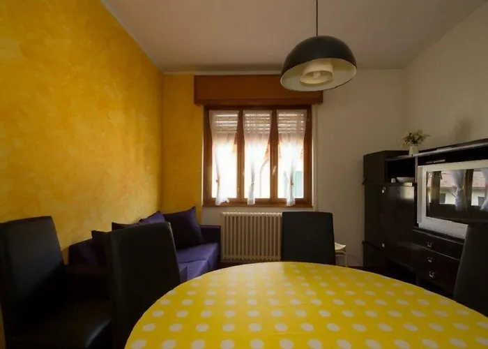 Ξενοδοχείο Rainbow House
