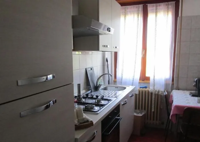 Ξενοδοχείο Rainbow House